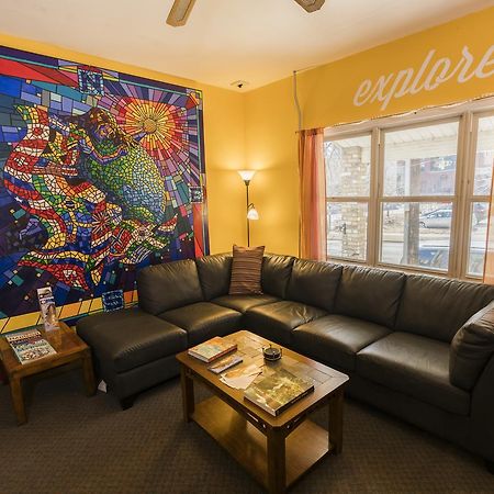 Hi - Madison Hostel Екстериор снимка