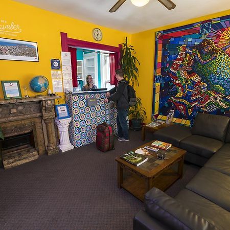 Hi - Madison Hostel Екстериор снимка