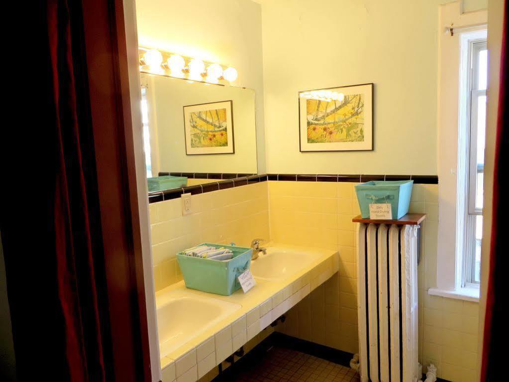 Hi - Madison Hostel Екстериор снимка